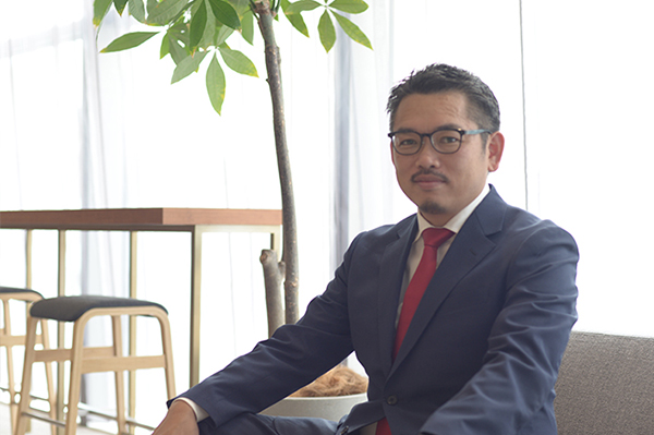 小林一登